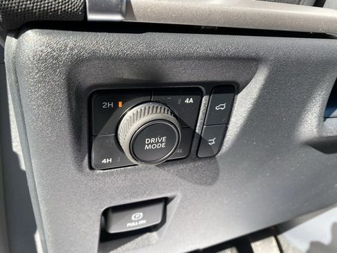 New 2026 Ford Expedition Max Active image 17