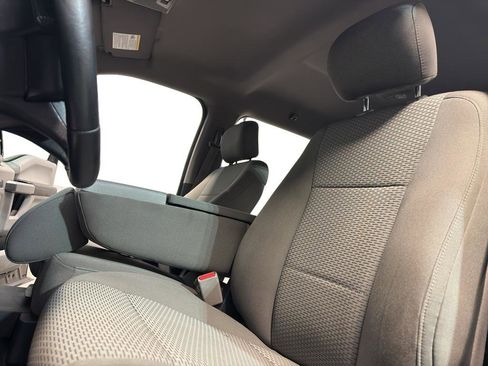 Used 2017 Ford F150 XLT w/ Equipment Group 302A Luxury image 15