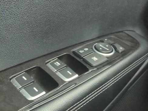Used 2016 Kia Sorento FWD image 30