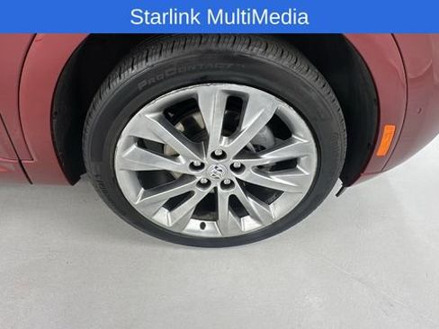 Used 2023 Buick Envision Avenir image 9