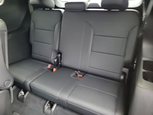 New 2026 Buick Enclave Preferred w/ Power Package image 12