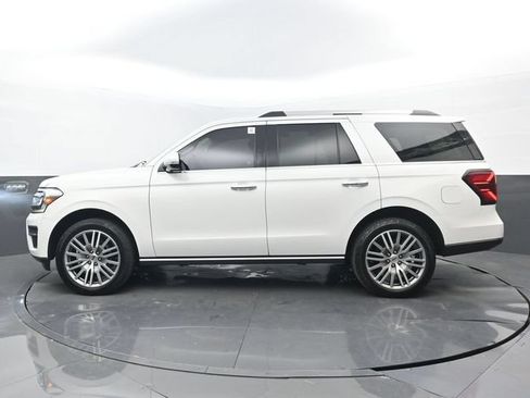 Used 2022 Ford Expedition Limited AWD/4WD image 24
