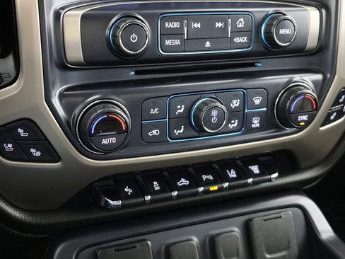 Used 2019 GMC Sierra 3500 Denali w/ Duramax Plus Package image 27