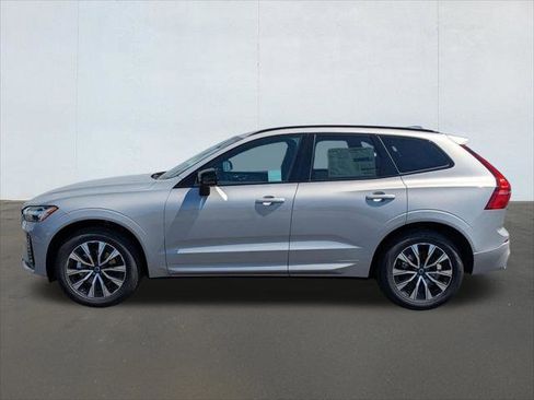New 2025 Volvo XC60 B5 Core w/ Protection Package Premier image 3