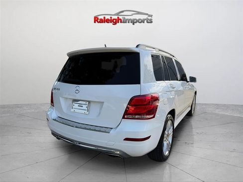 Used 2015 Mercedes-Benz GLK 350 2WD image 7