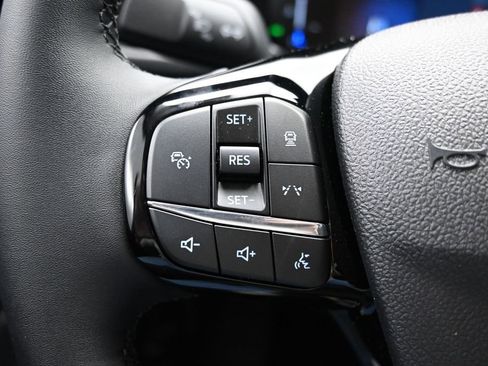 New 2026 Ford Escape SE FWD image 27