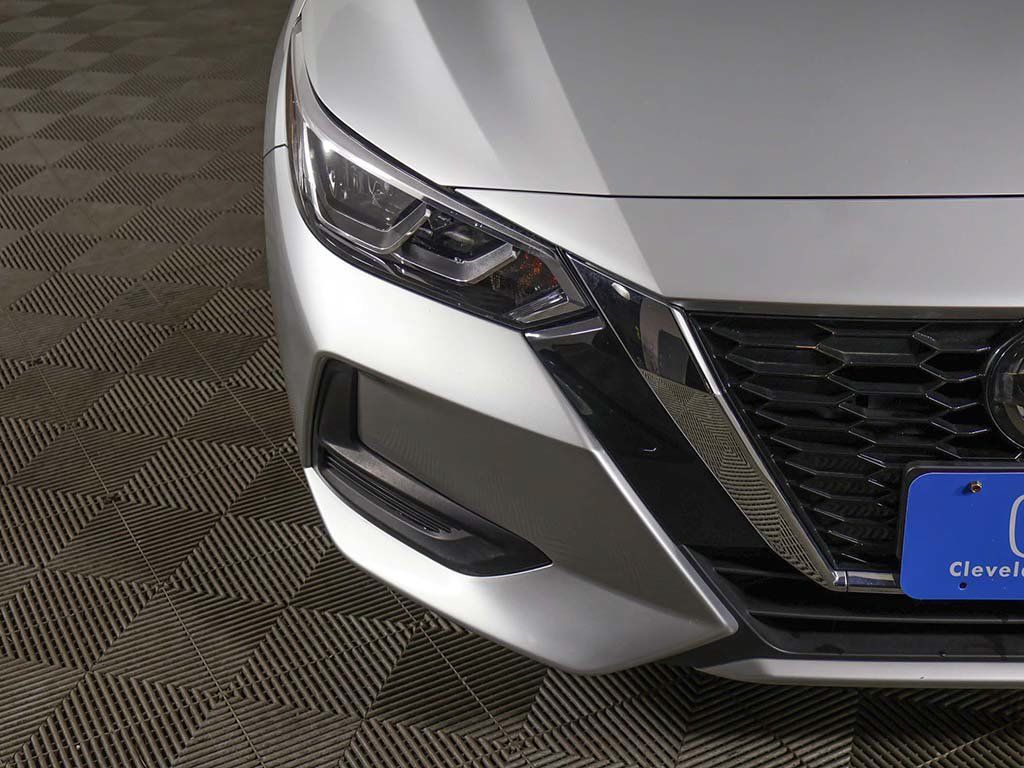 Used 2023 Nissan Sentra SV FWD image 11
