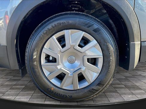 New 2026 Nissan Kicks S image 11