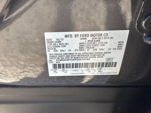 Used 2023 Ford Explorer Limited w/ Limited Technology Package image 28