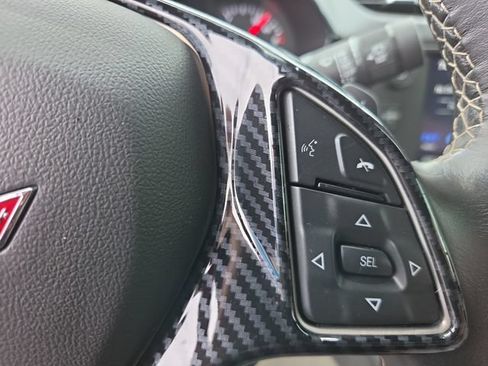 Used 2018 Chevrolet Corvette Z06 RWD image 16