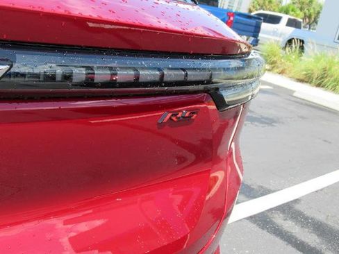 New 2025 Chevrolet Equinox EV RS image 9