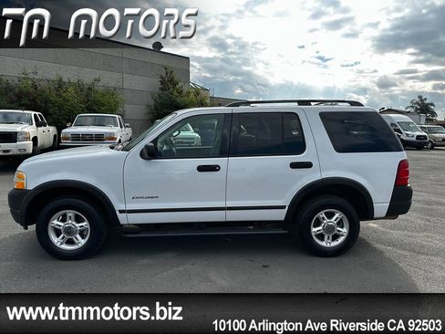 Used 2004 Ford Explorer Sport XLS image 3