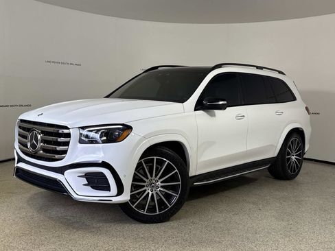 Used 2024 Mercedes-Benz GLS 450 4MATIC image 1