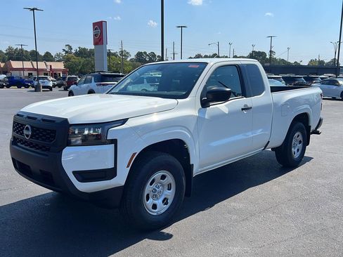 New 2026 Nissan Frontier S image 8