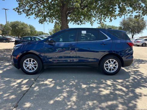 Used 2022 Chevrolet Equinox LT FWD image 4