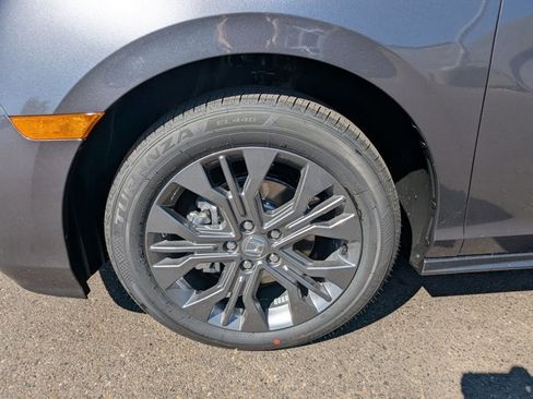 New 2026 Honda Odyssey Touring image 10