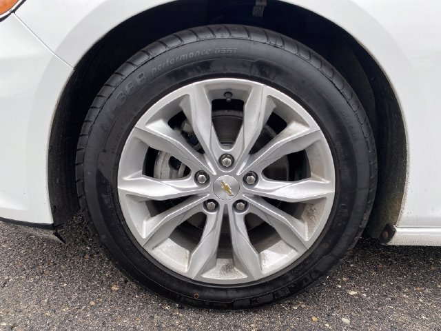 Certified 2023 Chevrolet Malibu LT FWD image 22