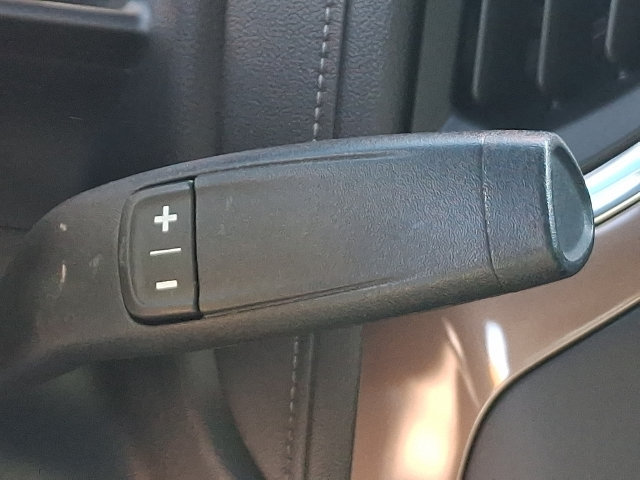 Used 2021 Chevrolet Silverado 2500 High Country AWD/4WD image 11