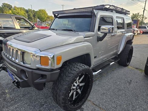 Used 2006 HUMMER H3 AWD/4WD image 1