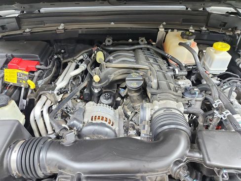 Used 2021 Jeep Gladiator Rubicon AWD/4WD image 18