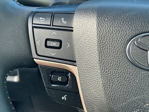 Used 2025 Toyota Crown Signia w/ Advanced Technology Package AWD/4WD image 23