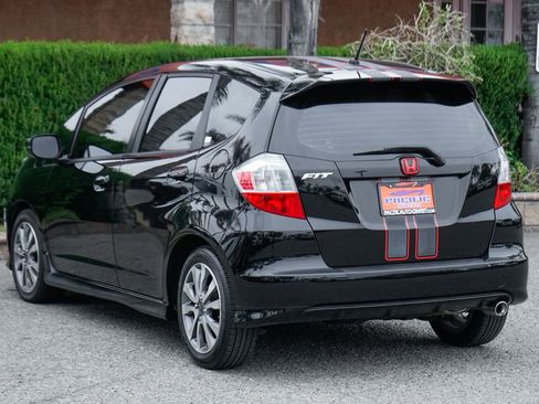 Used 2013 Honda Fit Sport image 6