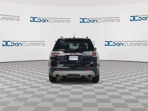 Used 2019 GMC Acadia SLT w/ LPO, Black Accent Package AWD/4WD image 7
