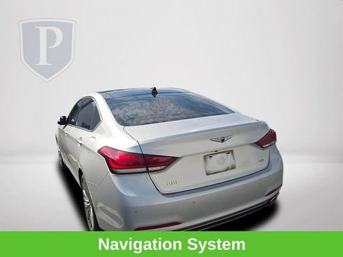 Used 2019 Genesis G80 5.0 Ultimate RWD image 12