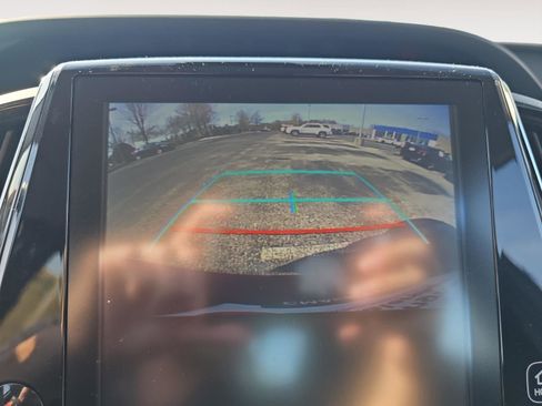 Used 2019 Toyota Prius Prime Premium w/ Carpet Mat Package image 16