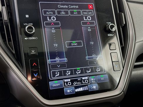 Used 2024 Subaru Crosstrek 2.0i Premium image 23