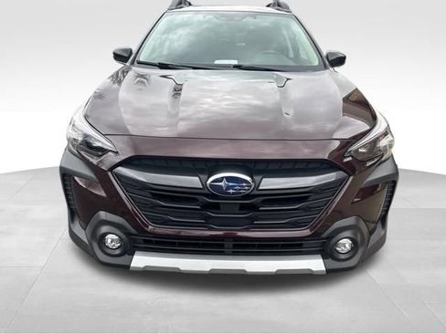 Used 2025 Subaru Outback Limited image 8