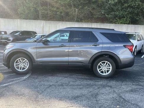 Certified 2026 Ford Explorer Active AWD/4WD image 7