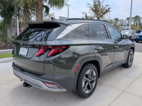 Certified 2025 Hyundai Tucson SEL FWD image 5