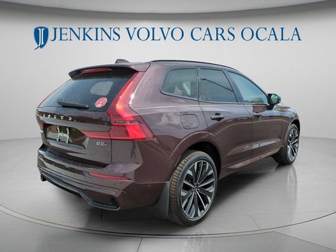 New 2026 Volvo XC60 B5 Ultra AWD/4WD image 3
