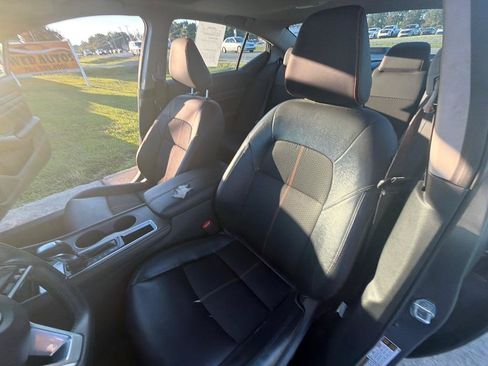 Used 2019 Nissan Altima 2.5 SR w/ SR Premium Package FWD image 24