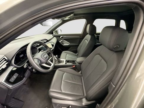 Certified 2025 Audi Q3 2.0T Premium w/ Convenience Package image 17