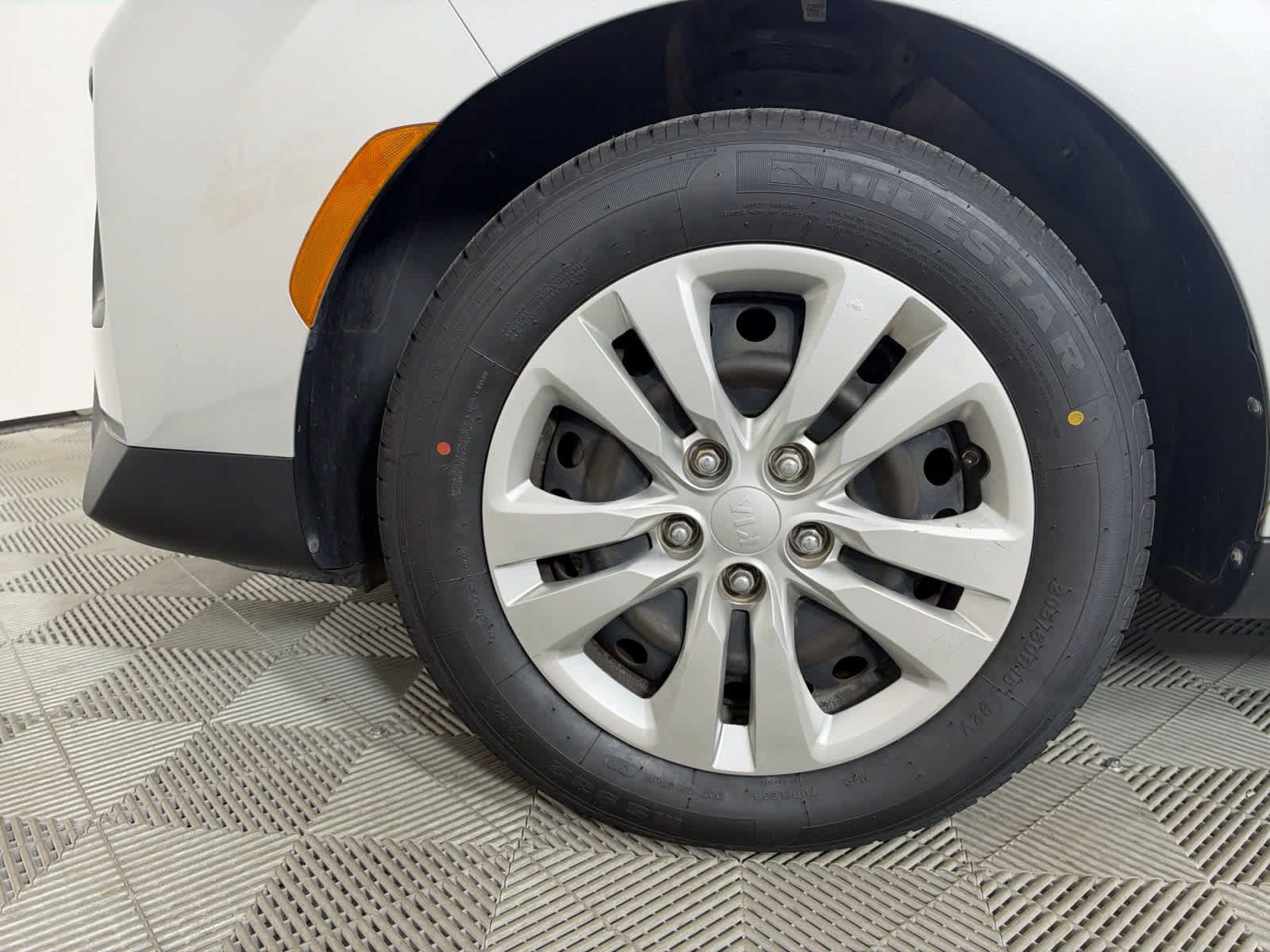 Used 2021 Kia Soul LX FWD image 10
