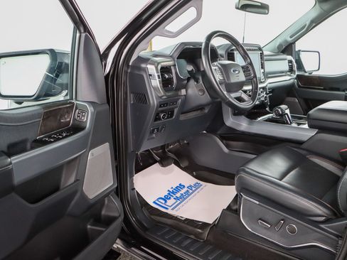 Used 2023 Ford F150 Lariat w/ Equipment Group 502A High AWD/4WD image 3