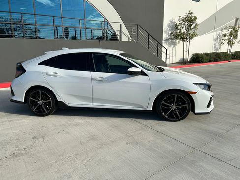 Used 2020 Honda Civic Sport image 16