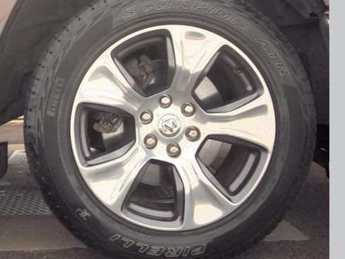 Used 2020 RAM 1500 Laramie image 13