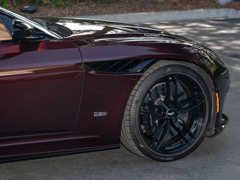 Used 2020 Aston Martin DBS Superleggera RWD image 4