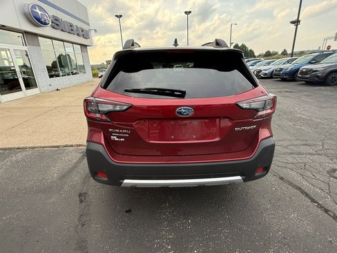 Used 2024 Subaru Outback Limited image 4