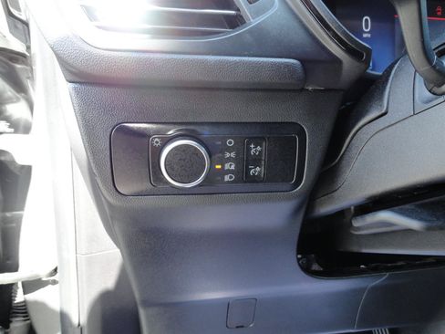 Used 2025 Ford Escape ST-Line AWD/4WD image 11
