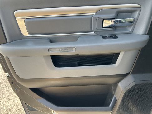 Used 2017 RAM 1500 Big Horn image 28