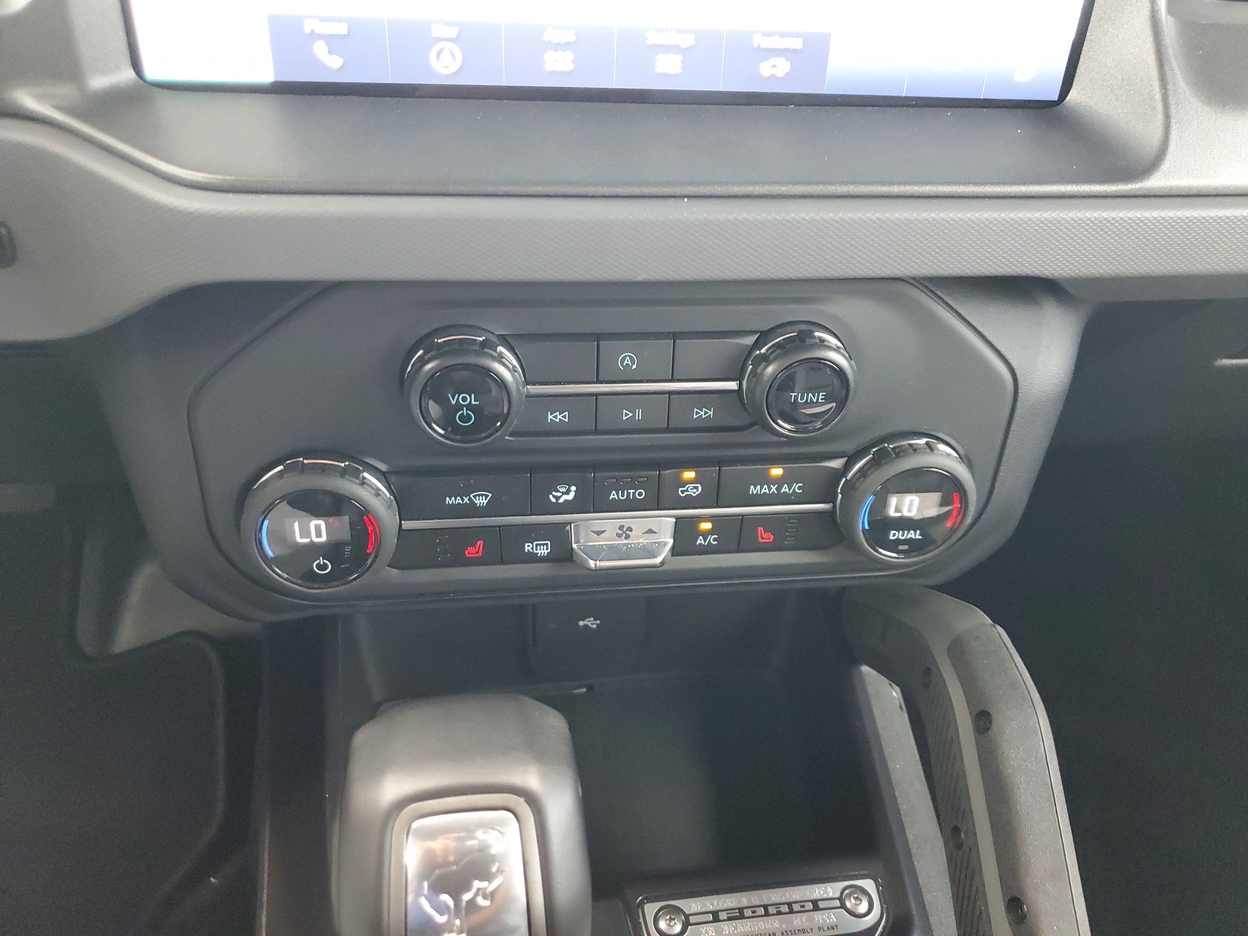 Used 2024 Ford Bronco Big Bend AWD/4WD image 19