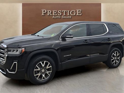 Used 2023 GMC Acadia SLE image 25