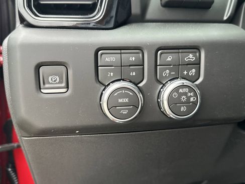 New 2026 GMC Sierra 1500 AT4 w/ AT4 Premium Package AWD/4WD image 19