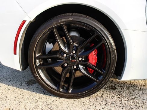 Used 2019 Chevrolet Corvette Stingray Coupe w/ 1LT RWD image 45