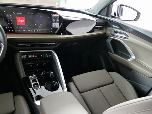 New 2025 Audi Q5 Premium Plus image 24