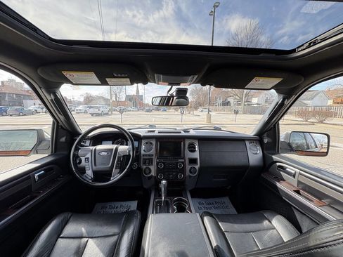 Used 2016 Ford Expedition EL Platinum image 20